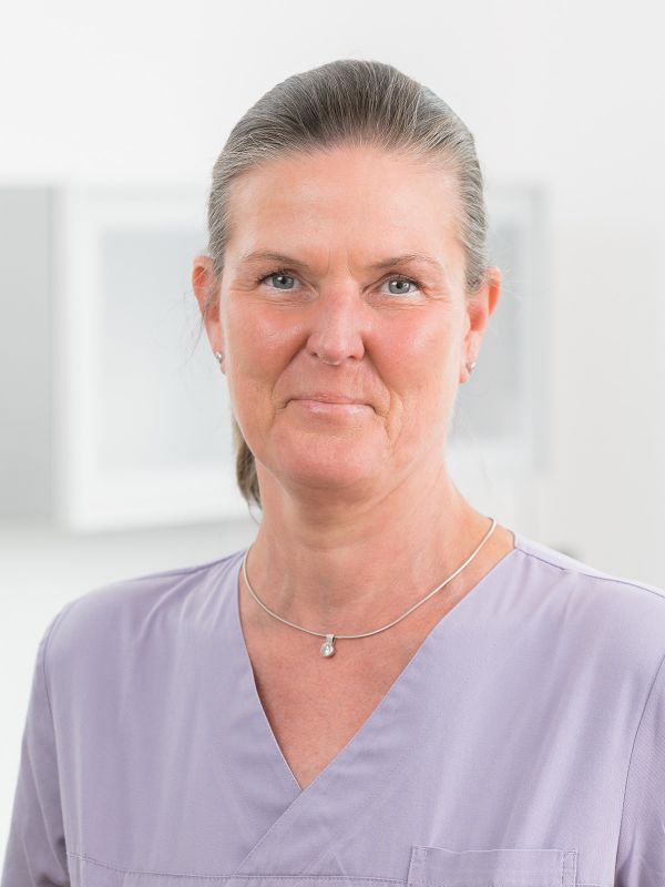 Porträt der zahnmedizinischen Fachangestellten Melanie Hohnhold