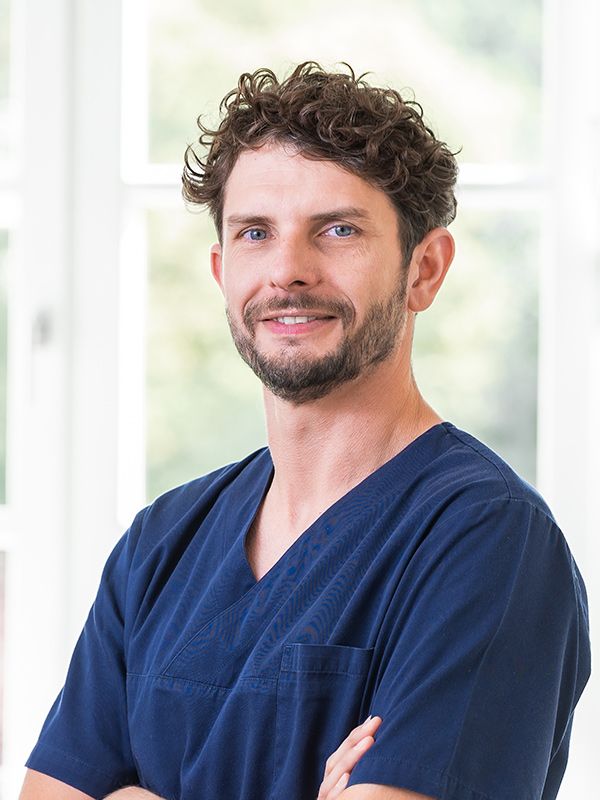 Julian Sorembe - Zahnarzt in Eppendorf